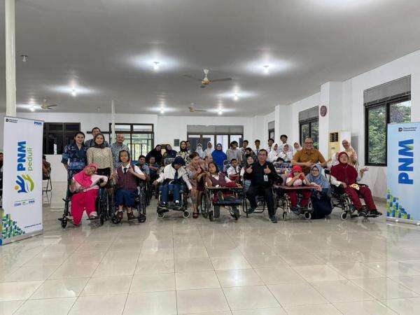 PNM Beri Beasiswa Bahasa Inggris 1 Tahun untuk 100 Penyandang Cerebral Palsy, Dukung Pendidikan Inklusif