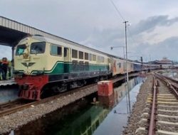 16 Kereta Api Dialihkan! Dampak Banjir Semarang & Daftar Lengkap Rute yang Berubah