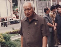 Daftar 40 Calon Pahlawan Nasional 2025: Soeharto, Gus Dur, dan Marsinah Masuk Nominasi