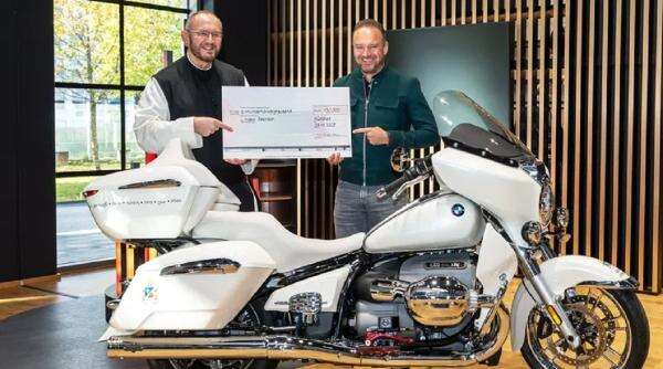 BMW R18 Transcontinental Paus Leo XIV Laku Rp 2,2 Miliar di Lelang, Ini Faktanya