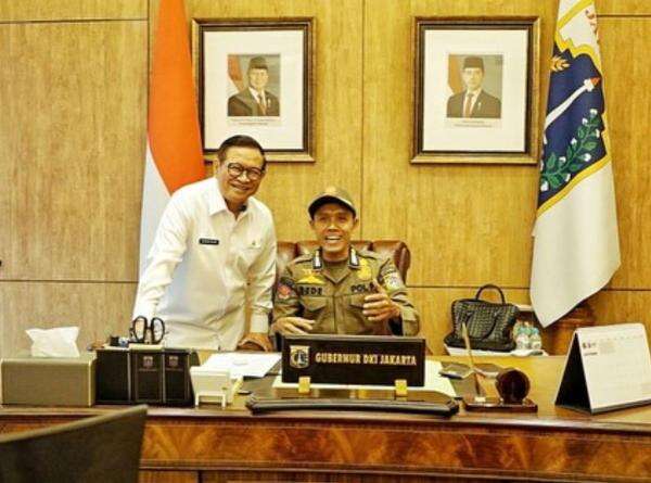 Mr Dede Satpol PP Viral: Gubernur DKI Rencanakan Program Bahasa Inggris Gratis untuk Aparatur