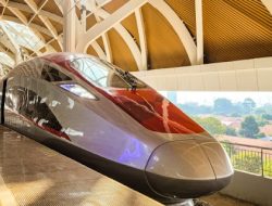 Ubedilah Badrun Bongkar Pola Inkonsistensi Kebijakan Jokowi di Proyek Kereta Cepat Whoosh: Diduga Buka Ruang Korupsi!