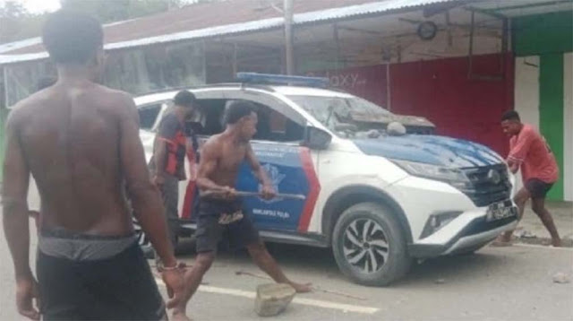 Polisi Terluka & Mobil Dirusak! Kronologi Penyerangan Brutal di Polres Mamberamo Raya oleh Massa Bersenjata
