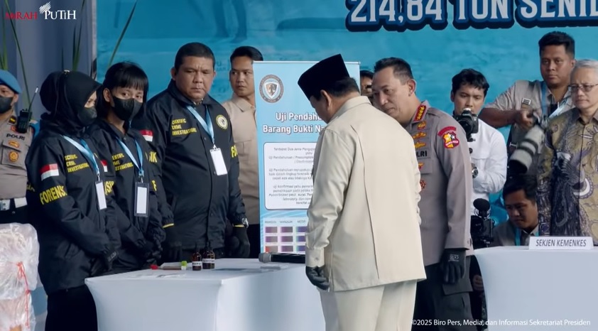 Prabowo Pimpin Langsung Pemusnahan 214 Ton Narkoba Senilai Rp29 Triliun, Kehadirannya Bikin Polri Terkejut