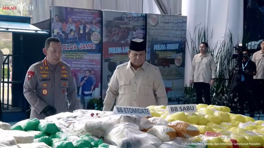 Polri Bongkar 228 Kampung Narkoba, 118 Diantaranya Sudah Dipulihkan