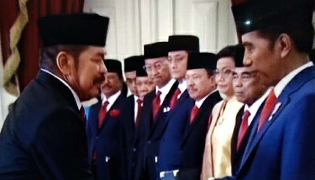 Jokowi Gerah dengan ST Burhanuddin? Ini Nama Pengganti yang Diusulkan ke Prabowo