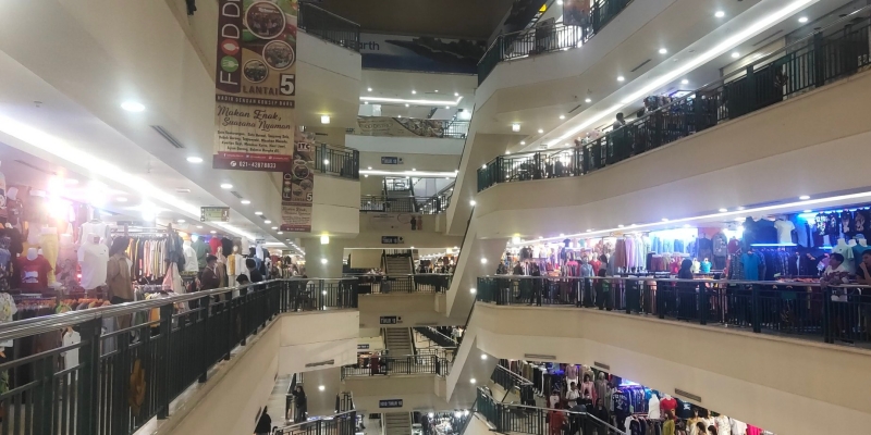 Fenomena Rohana & Rojali: 3 dari 5 Orang Indonesia Hanya Tanya, Jarang Beli!