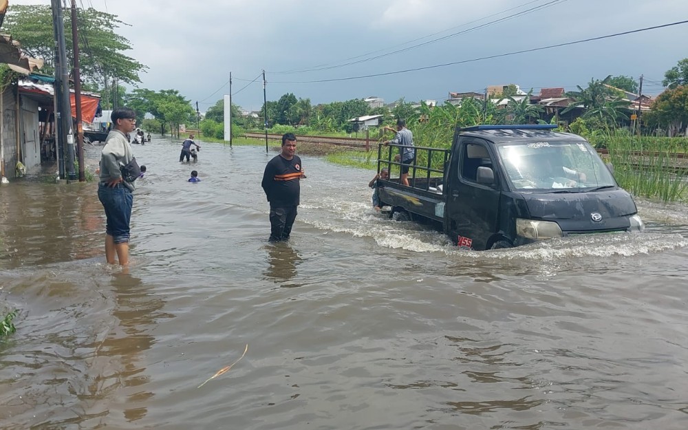Kemensos Salurkan Bantuan Rp3,6 Miliar untuk Korban Banjir Semarang, Ini Rinciannya