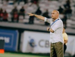 Reuni Emosional Johnny Jansen dan Eliano Reijnders di Persib vs Bali United