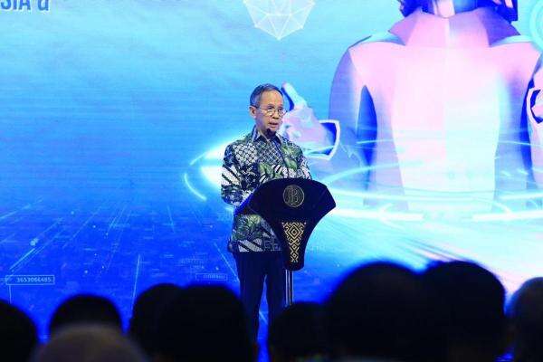 OJK Perkuat Pengawasan Fintech & Digitalisasi Sektor Keuangan 2025