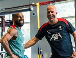 5 Pelatih Pengganti Arne Slot di Liverpool: Zidane, Klopp, & Kandidat Lain
