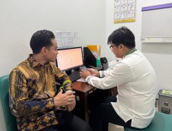 Wapres Gibran Cek Kesehatan Gratis di Puskesmas, Ajak Masyarakat Manfaatkan Layanan