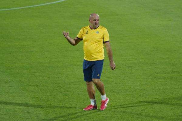 Persib vs Bali United 2025: Strategi Bojan Hodak untuk Taklukkan Markas Serdadu Tridatu