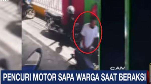 Maling Motor di SDN Lebak Terekam CCTV, Pelaku Berani Salam Guru Sebelum Beraksi