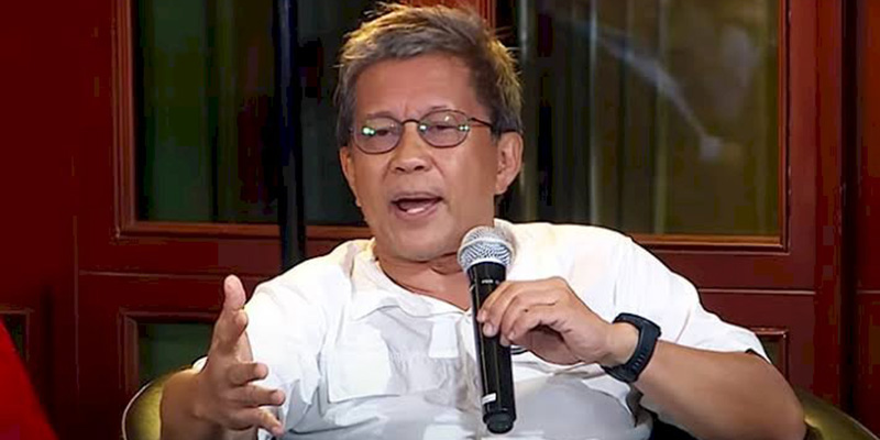 Rocky Gerung Sebut Fenomena APS (Asal Prabowo Senang) di Lingkungan Istana