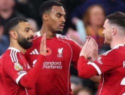 Hasil Liga Inggris: Liverpool Bangkit Usai 4 Kalah Beruntun, Chelsea Taklukkan Tottenham