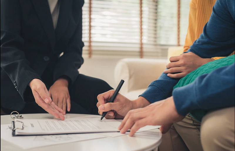 OJK Ingatkan Bank Jaga Tata Kelola Baik Meski Kejar Target Kredit 2025