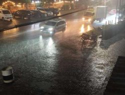 Waspada Hujan Lebat hingga Ekstrem 1-7 November 2025: BMKG Imbau Siaga di Jakarta, Jawa, Papua