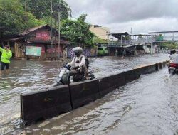 8 Tanggul di Jakarta Jebol Akibat Hujan Lebat: Daftar Lokasi & Penanganan Pemprov DKI
