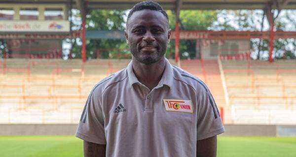 5 Pesepak Bola Top Dunia yang Hina Indonesia: Komentar Pedas Cole hingga Jansen