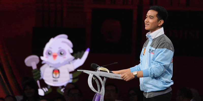 Roy Suryo Klaim Fufufafa adalah Gibran: Fakta & Bantahan yang Menggemparkan