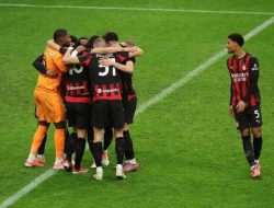 Hasil AC Milan vs AS Roma 1-0: Pavlovic Cetak Gol, Maignan Pahlawan Penalti