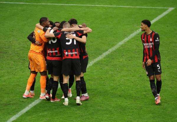 Hasil AC Milan vs AS Roma 1-0: Pavlovic Cetak Gol, Maignan Pahlawan Penalti