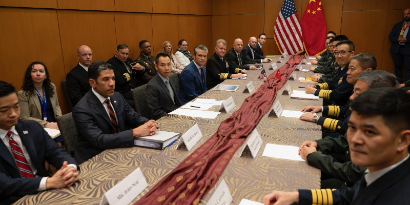 AS dan Tiongkok Sepakat Buka Kembali Komunikasi Militer, Putus 3 Tahun