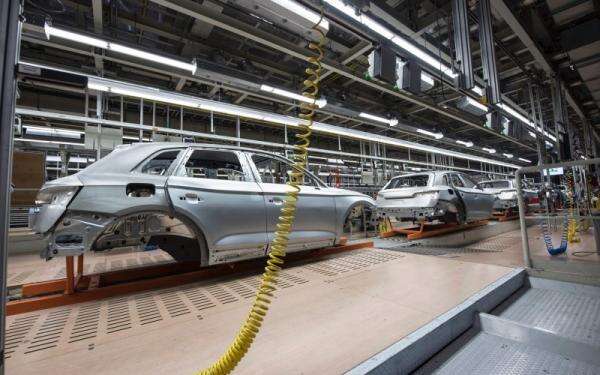 PMI Manufaktur Indonesia Oktober 2025 Capai 51,2, Tandai Ekspansi Terkuat Awal Kuartal IV