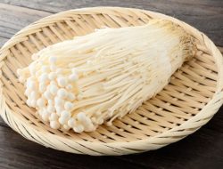Keracunan Jamur Enoki: Gejala, Penyebab, dan 4 Cara Mencegahnya