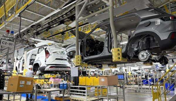 Hyundai Siap Garap Mobil Nasional Indonesia: Target Produksi 3 Tahun & Investasi Triliunan