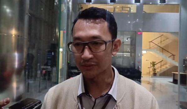 KPK OTT Riau: Gubernur Abdul Wahid dan 9 Lainnya Ditangkap, Uang Sitaan Dikuak