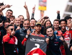 Kiandra Ramadhipa Juara FIM JuniorGP Barcelona 2025, Usai Start Posisi 24!