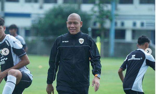 Pesan Nova Arianto untuk Timnas U-17: Kunci Sukses di Piala Dunia 2025