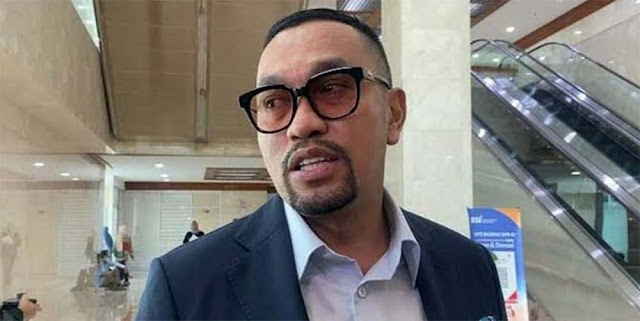 Ahmad Sahroni Ungkap Detik-detik Sembunyi di Plafon Saat Rumahnya Dijarah Massa