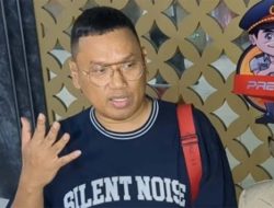 Uya Kuya Ditelepon Jenderal Gara-Gara Hoaks Gaji DPR: Kronologi & Klarifikasi Lengkap