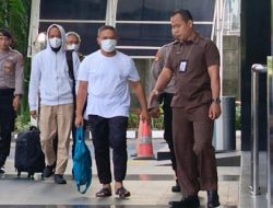 Nasib Gubernur Riau Abdul Wahid Segera Diumumkan KPK: Kronologi OTT & Bukti Rp1 Miliar Disita