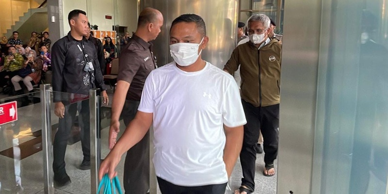 OTT KPK Riau: Tenaga Ahli Gubernur Abdul Wahid Serahkan Diri Usai Hilang