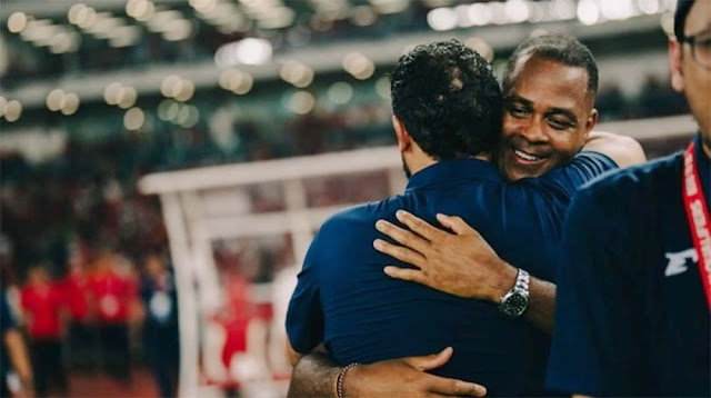 Nino Wilkes, Anak Patrick Kluivert, Ungkap Identitas Gay: Dukungan Keluarga & Dampak bagi Sepak Bola