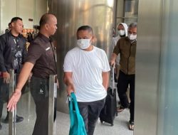 KPK Tetapkan Gubernur Riau Abdul Wahid Tersangka OTT, Dugaan Pemerasan di Dinas PUPR