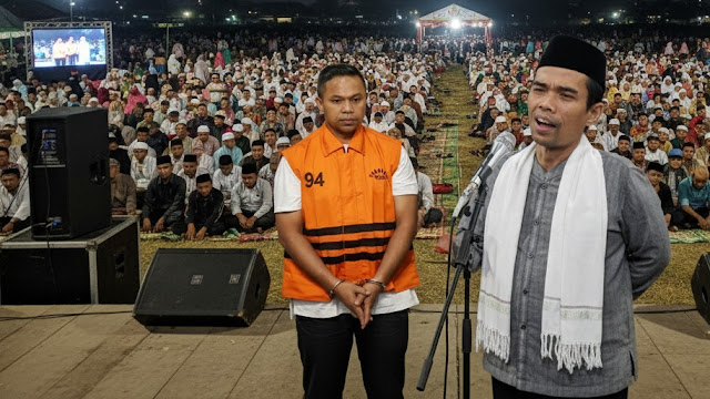 Ustaz Abdul Somad & Kasus KPK Gubernur Riau: Dukungan Politik vs Jerat Hukum