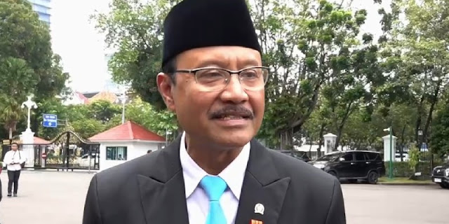 Dukungan Pemerintah Rp 57 Juta/Tahun untuk Keluarga 10 Pahlawan Nasional 2025, Termasuk Gus Dur & Soeharto