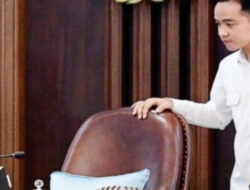 Evaluasi 6 Bulan Pemerintahan: Proyek Whoosh, Isu Gibran RI 2, dan Polemik Utang BUMN