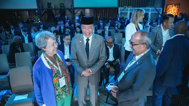 Jokowi ke Singapura Usai Diminta PSI Istirahat & Mangkir Sidang Ijazah: Fakta Lengkap