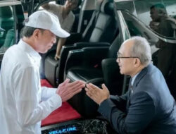 Jokowi ke Singapura Saat Sidang Ijazah: Analisis Polemik Sakit vs Agenda Politik