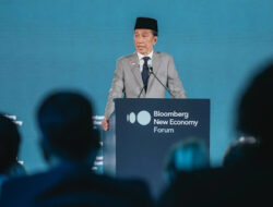 Syahganda Bongkar Fakta di Balik Julukan Politisi Jalanan Jokowi di Forum Bloomberg