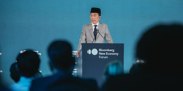 Syahganda Bongkar Fakta di Balik Julukan Politisi Jalanan Jokowi di Forum Bloomberg