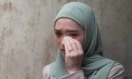 Inara Rusli Dilaporkan ke Polisi oleh Wardatina Mawa, Begini Reaksi dan Faktanya