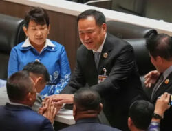 PM Thailand Bubarkan DPR dan Kembalikan Kekuasaan kepada Rakyat
