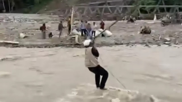 Video Viral Relawan Hanyut di Aceh Akibat Tali Darurat Putus: Kronologi & Fakta